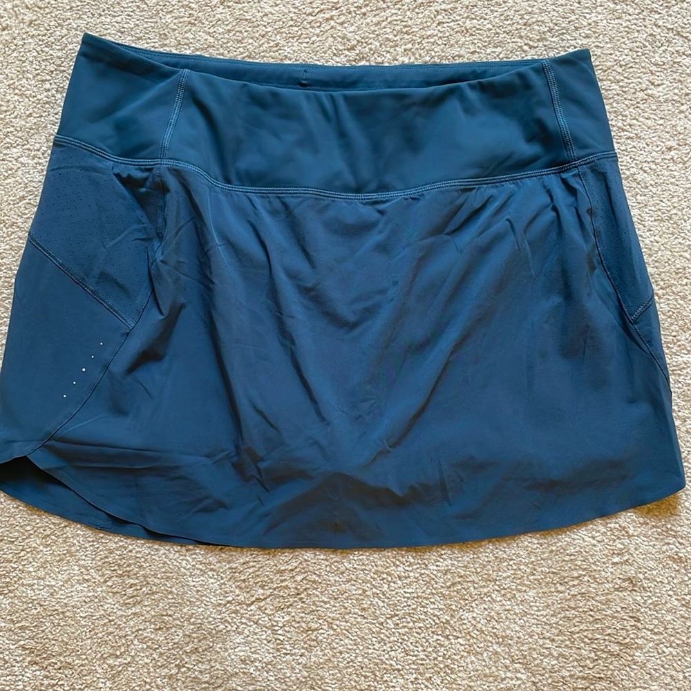 Athleta skirt